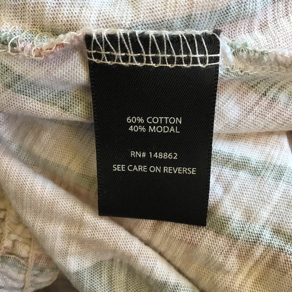 Torrid Tank Top (Torrid Size 1) - Picture 7 of 8